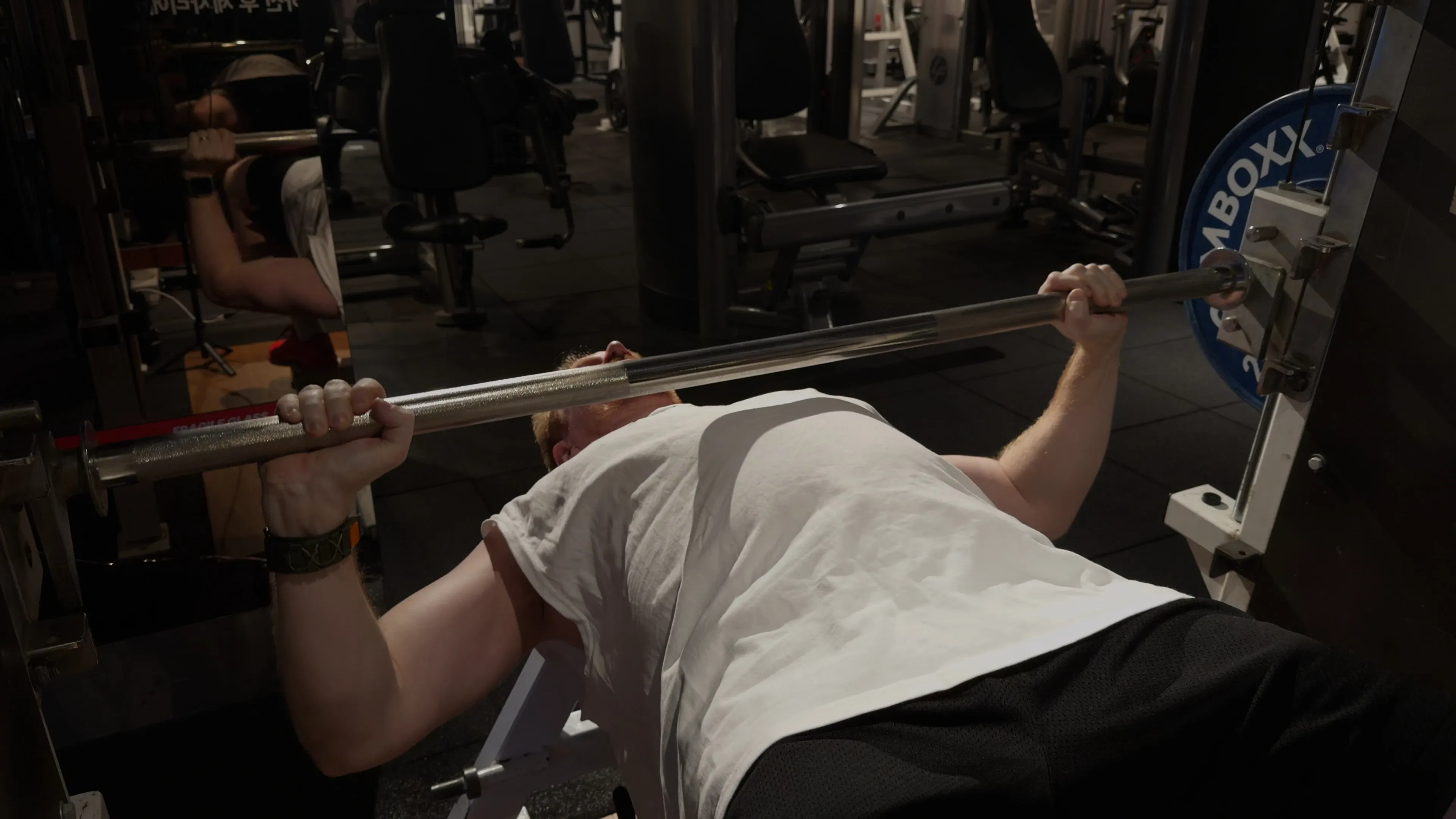 스미스 머신 벤치 프레스