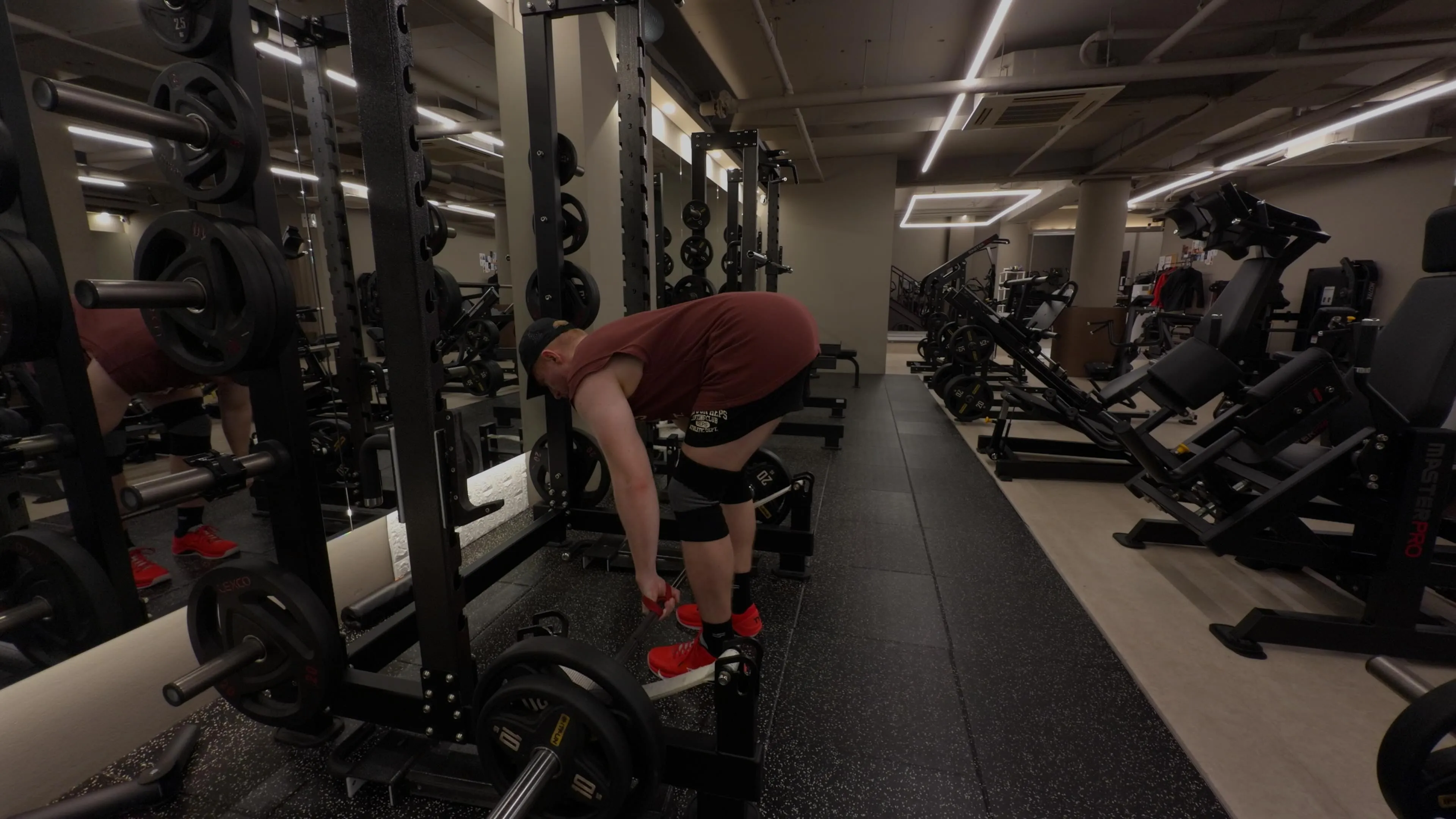 스티프 레그 데드리프트